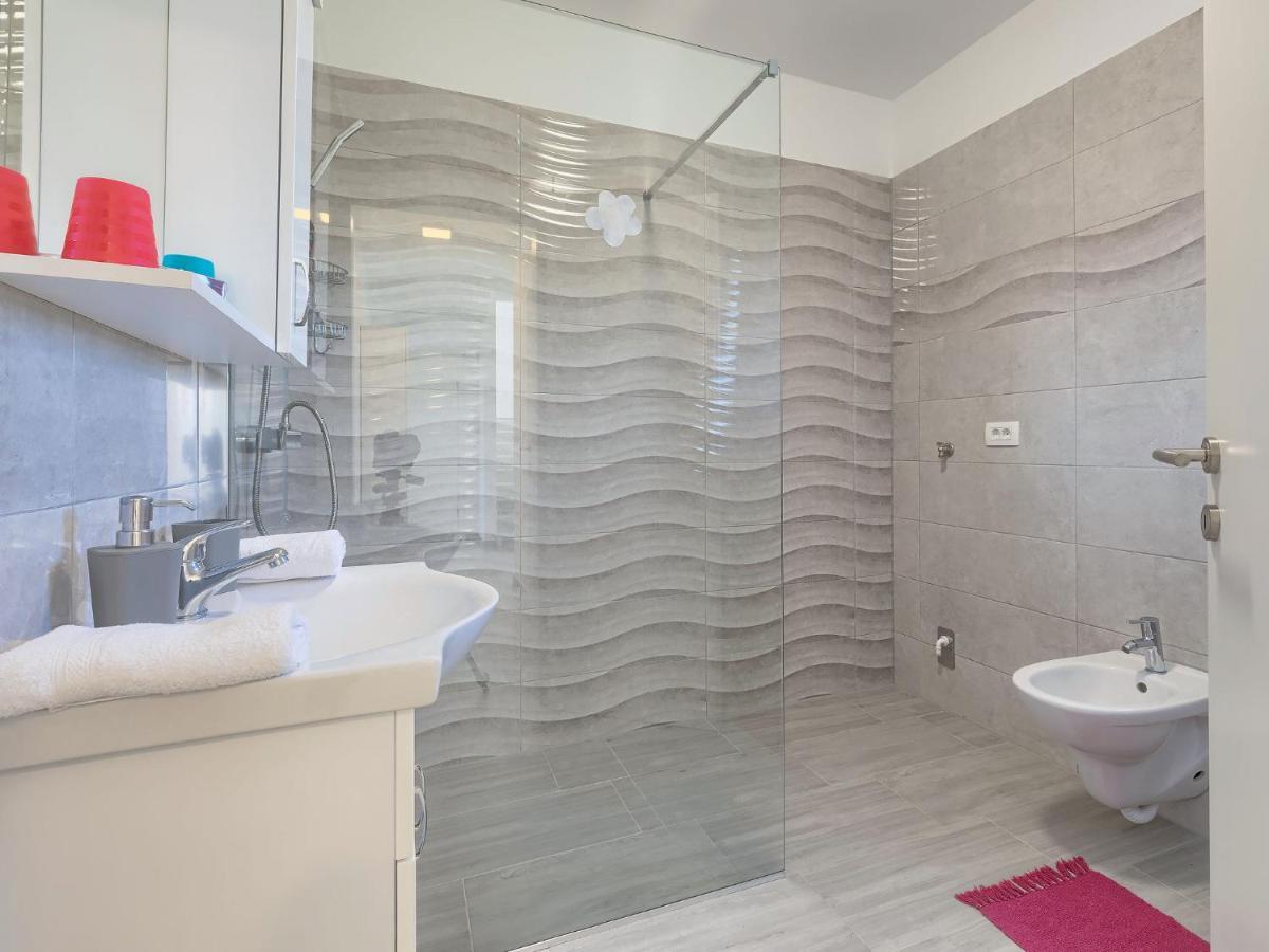 Holiday Home Villa Zirdum By Interhome Nova Vas  Kültér fotó
