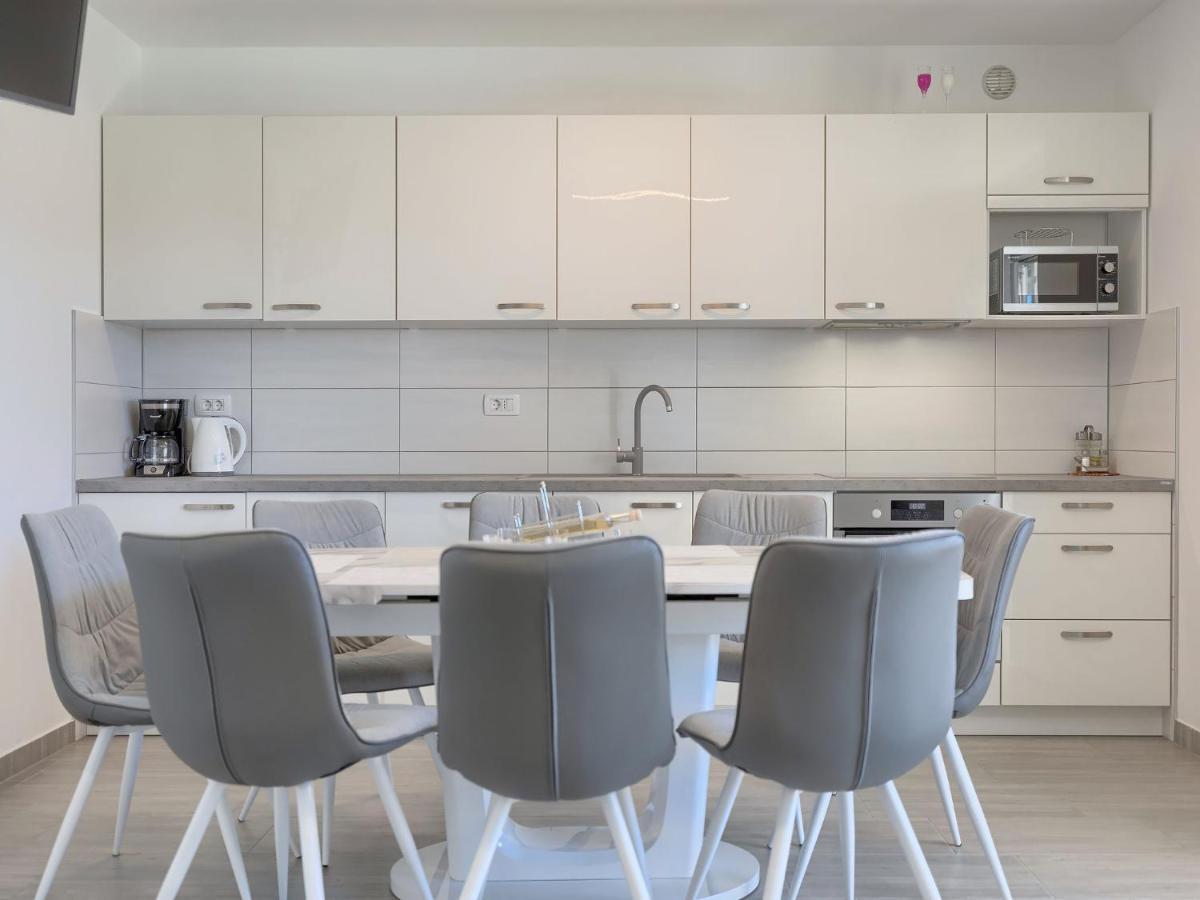Holiday Home Villa Zirdum By Interhome Nova Vas  Kültér fotó