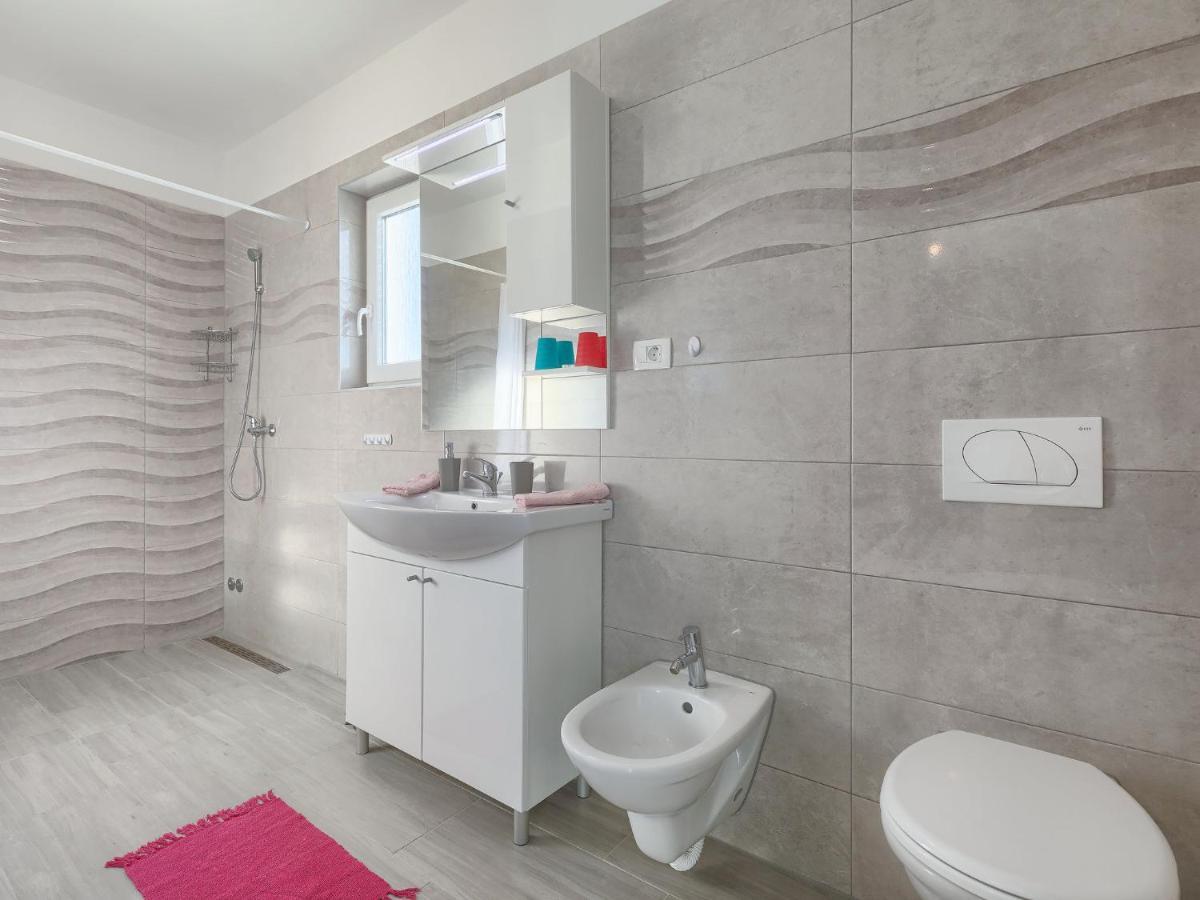Holiday Home Villa Zirdum By Interhome Nova Vas  Kültér fotó